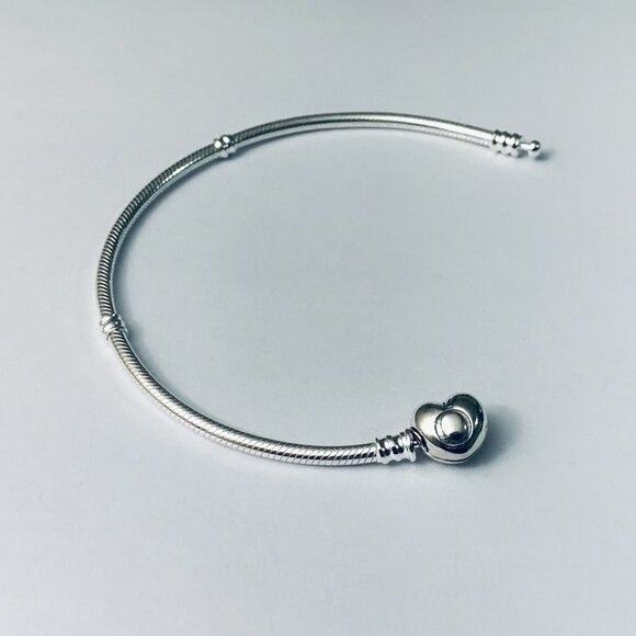 Authentic Pandora Silver HEART CLASP Snake Bracelet - Picture 6 of 11